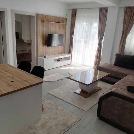 Apartman Jelena Apartment Враня Екстериор снимка